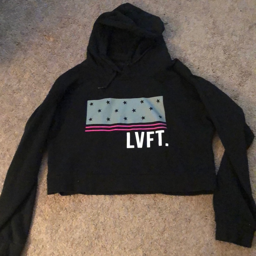 LVFT // cropped hoodie